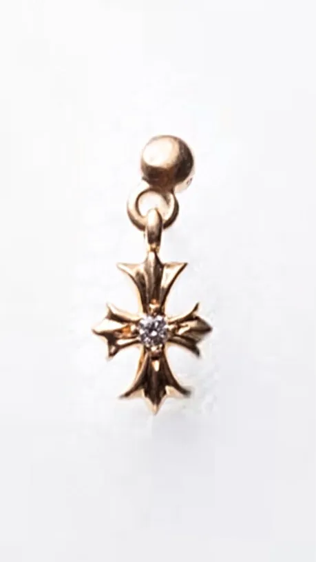 CHROME HEARTS XS Cross Earring with Diamond