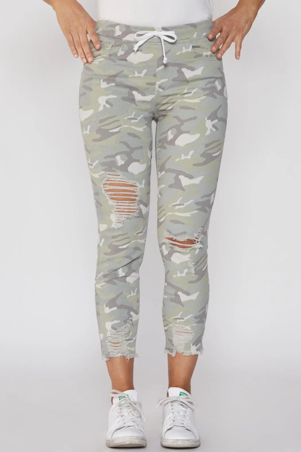 Women's Petite High Rise Jogger